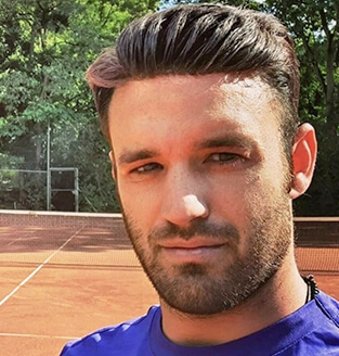 TNT-Chris Trainer der Tennisschule beim TC Blau-Weiss Wiesbaden